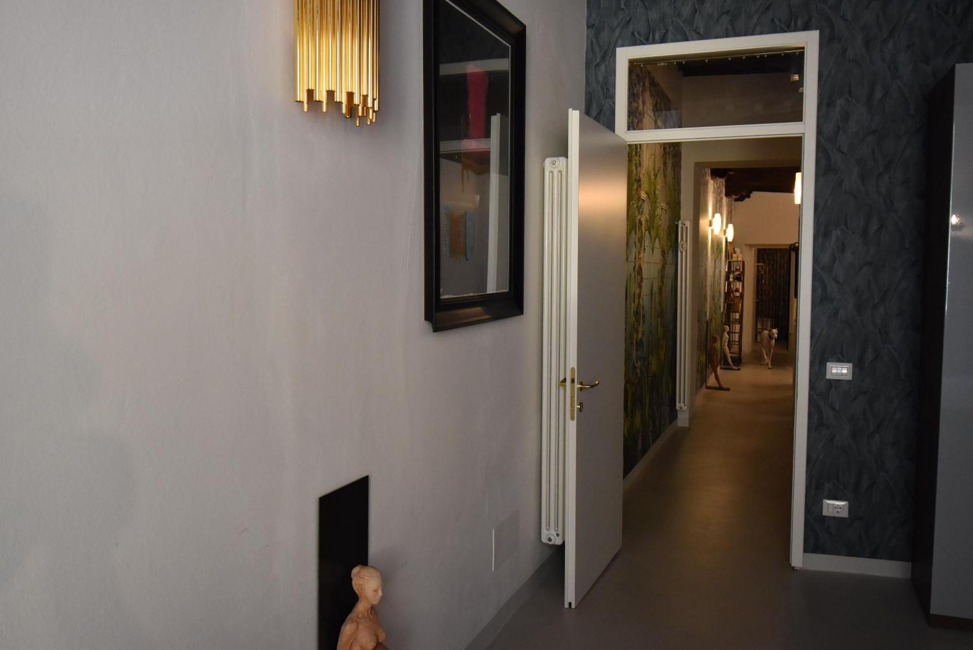 Bed and Breakfast 50Mt Dal Duomo - Casa Amasia Пьетразанта Экстерьер фото